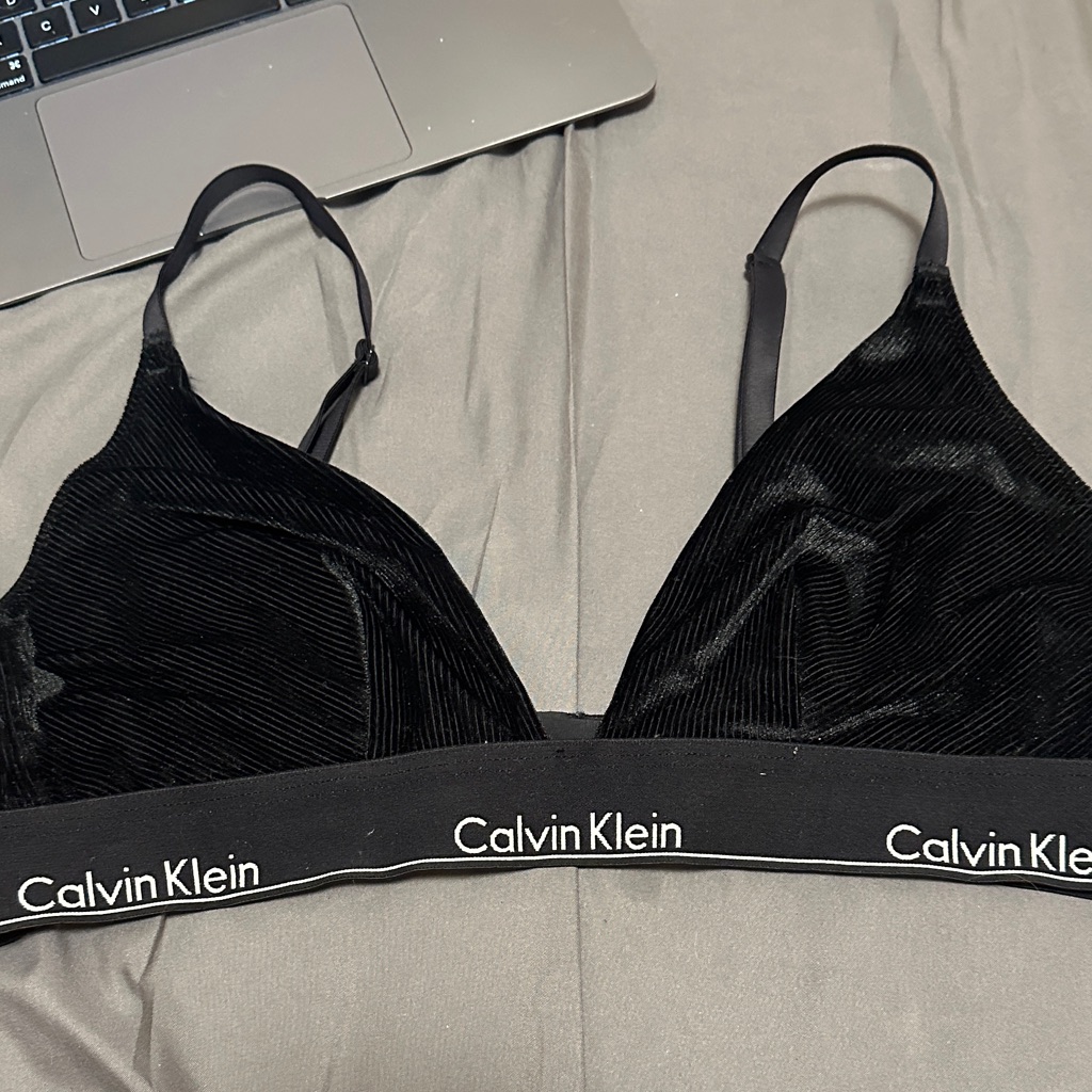 Calvin Klein Velvet Black Bralette